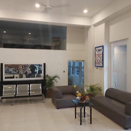 Nest Suites Ciudad Quezon Exterior foto